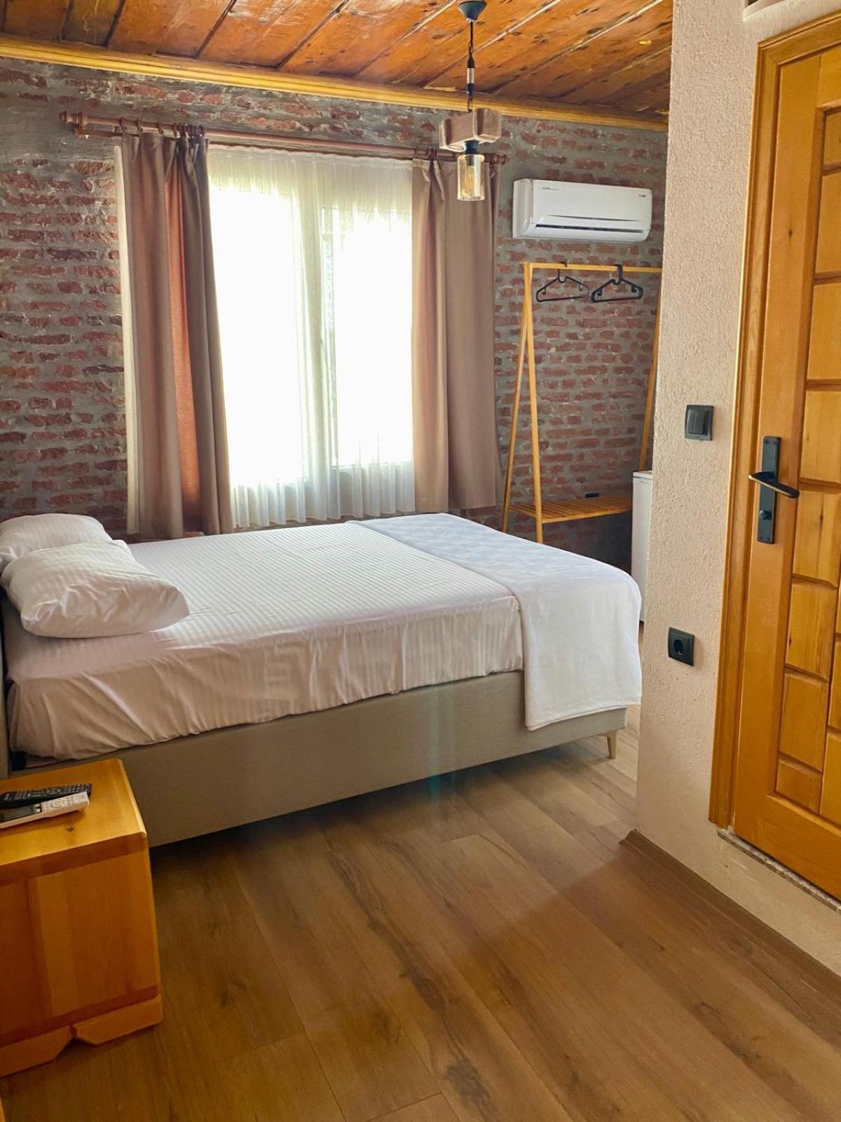 Moj Dom Kuecuekkoey Hotel Ngoại thất bức ảnh