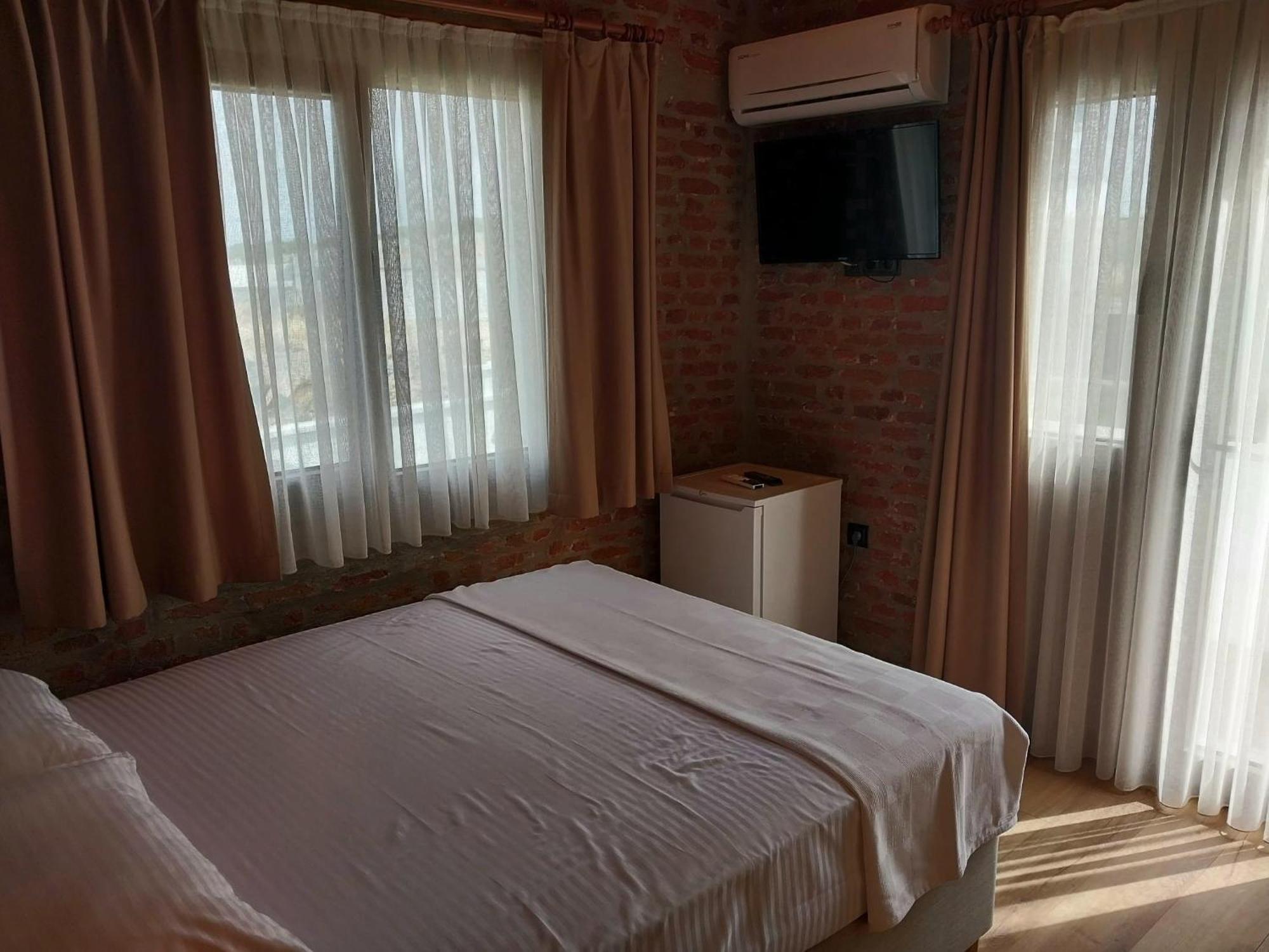 Moj Dom Kuecuekkoey Hotel Ngoại thất bức ảnh